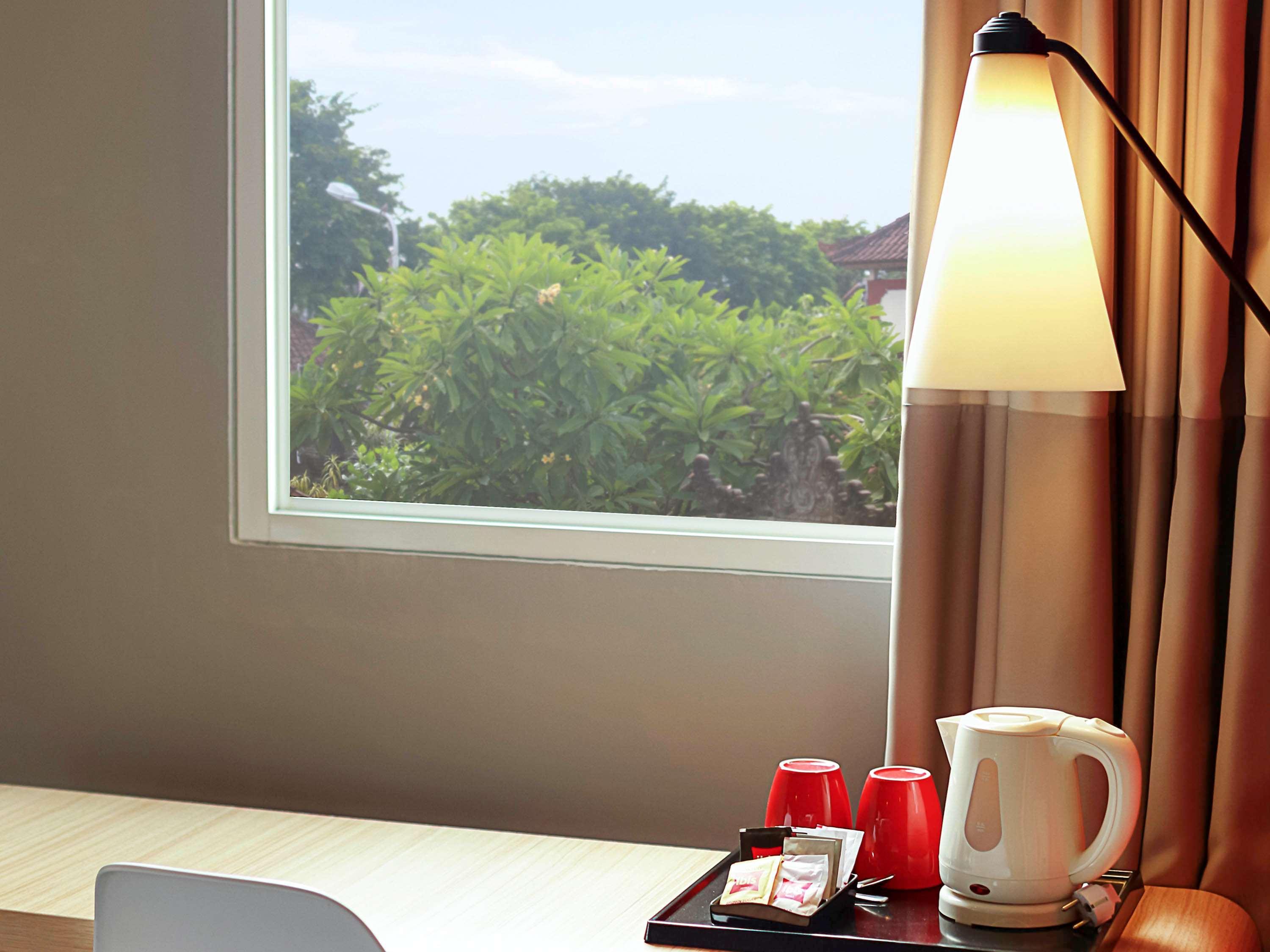 Hotel Ibis Bali Legian Street Extérieur photo